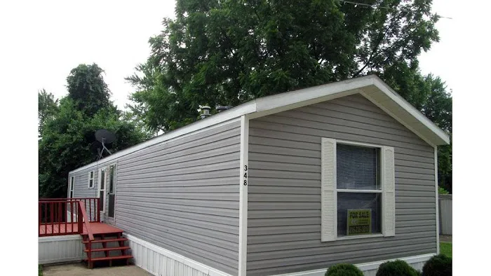Woodridge Estates Manufactured Housing Community Picture 1
