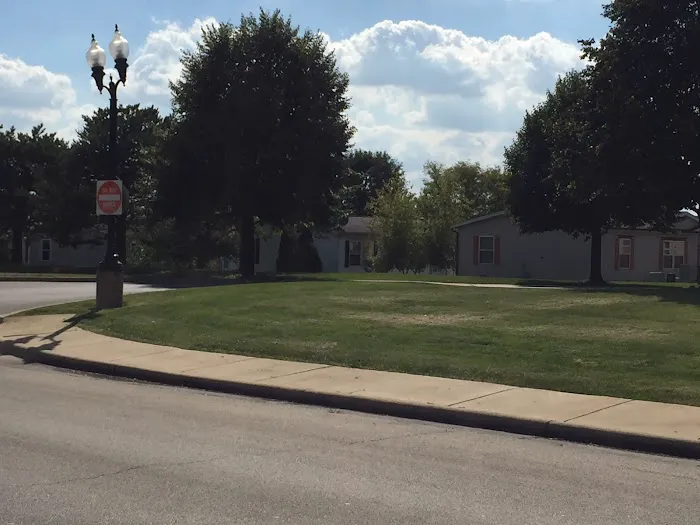 Four Seasons Mobile Home Park Picture 6