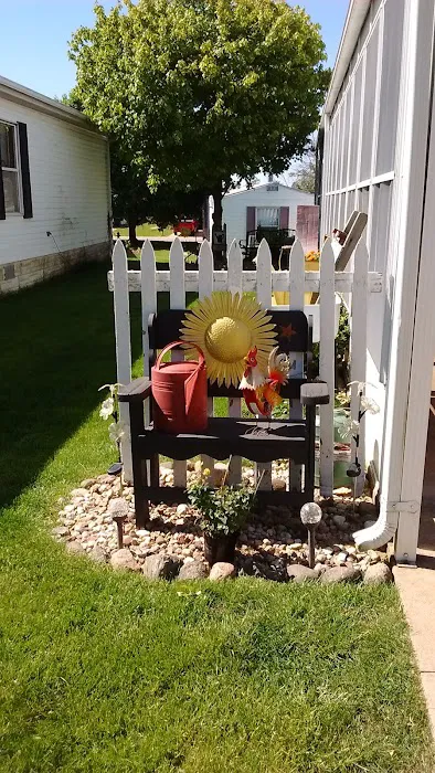 Four Seasons Mobile Home Park Picture 8
