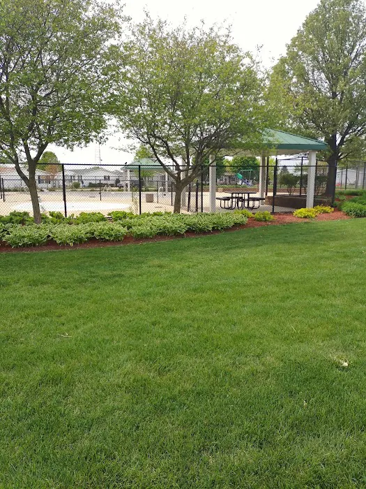 Four Seasons Mobile Home Park Picture 7