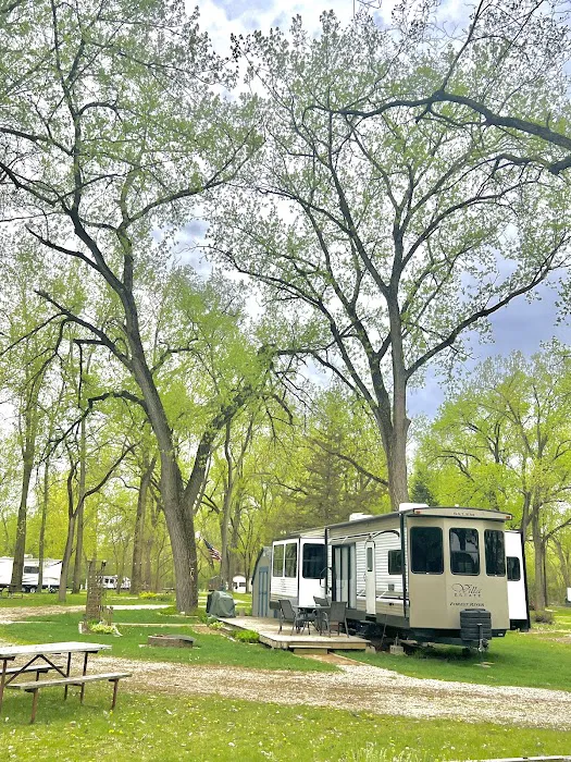 Pearl Lake Beach Picture 9