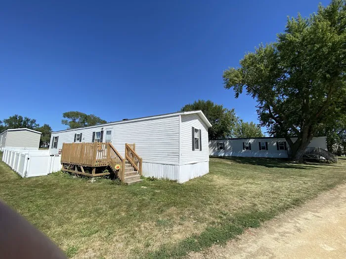 Lincoln Meadows Mobile, RV & Storage Community Picture 2