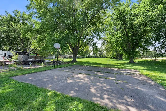 Country Estates Mobile Home & RV Park Picture 7