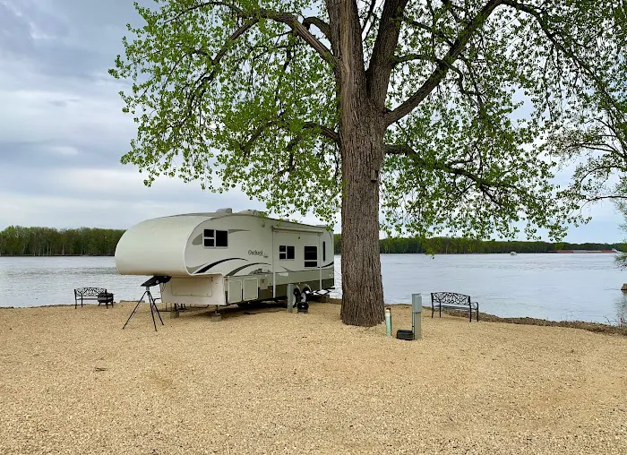 Riverview RV Park Picture 2