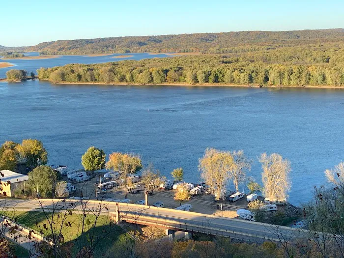 Riverview RV Park Picture 6