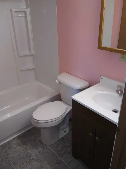 Wild Rose Mobile Home Park Picture 7