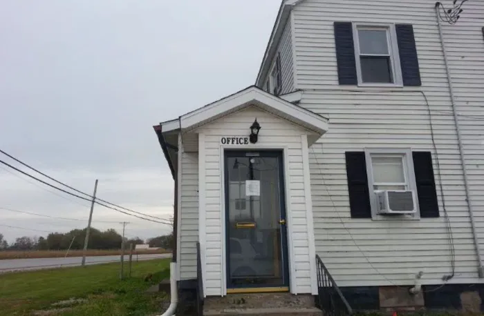 Wild Rose Mobile Home Park Picture 2