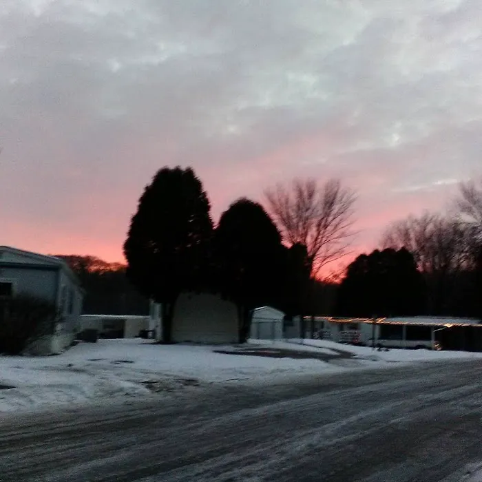 Ponderosa Mobile Home Park Picture 7