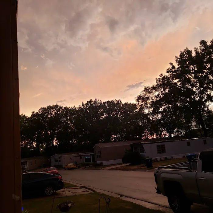 Table Mound Mobile Home Park Picture 2