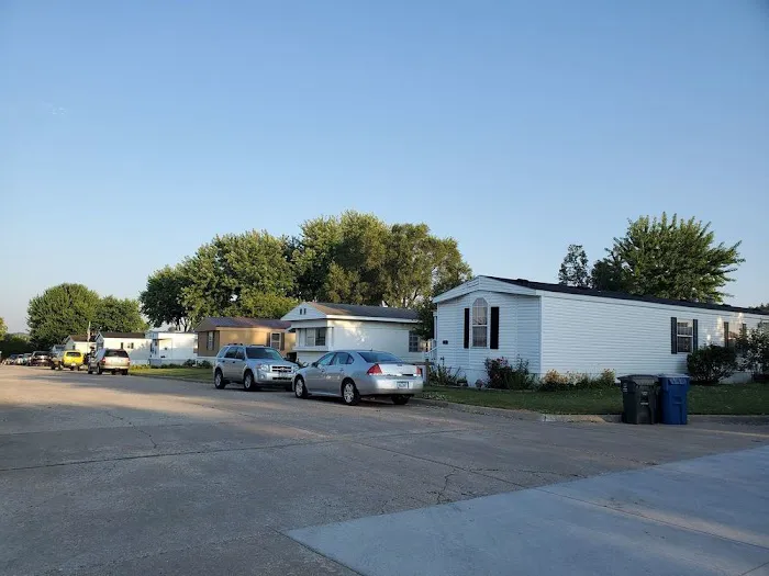 Park Plaza Mobile Home Park Picture 2