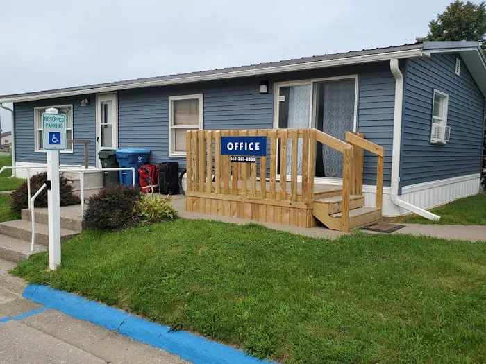 Park Plaza Mobile Home Park Picture 4