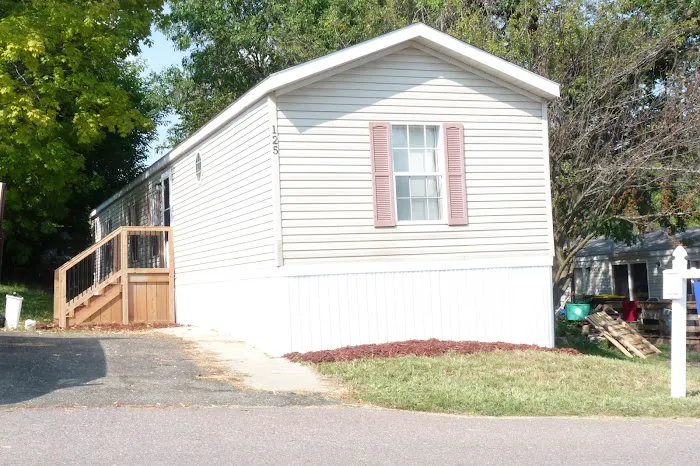 Blue Mounds Mobile Home Community Picture 9