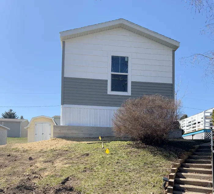 Blue Mounds Mobile Home Community Picture 3
