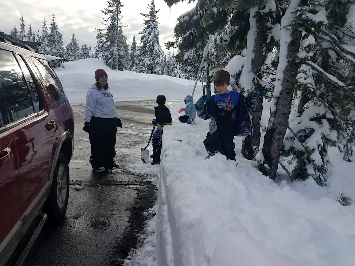 Loon Lake Chalet Picture 7