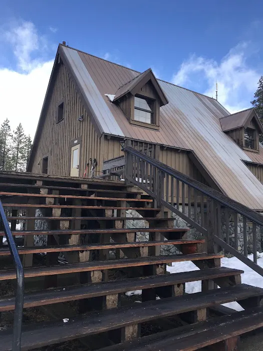 Loon Lake Chalet Picture 5