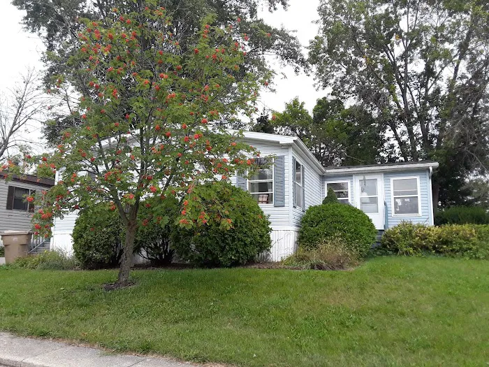 Highland Manor Picture 10