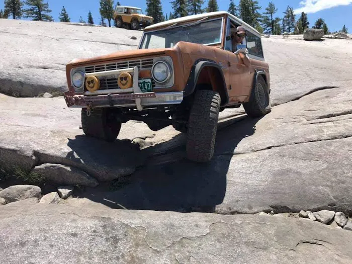 McKinney/Rubicon Trailhead Picture 6