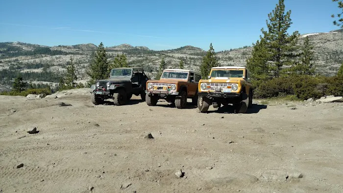 McKinney/Rubicon Trailhead Picture 2