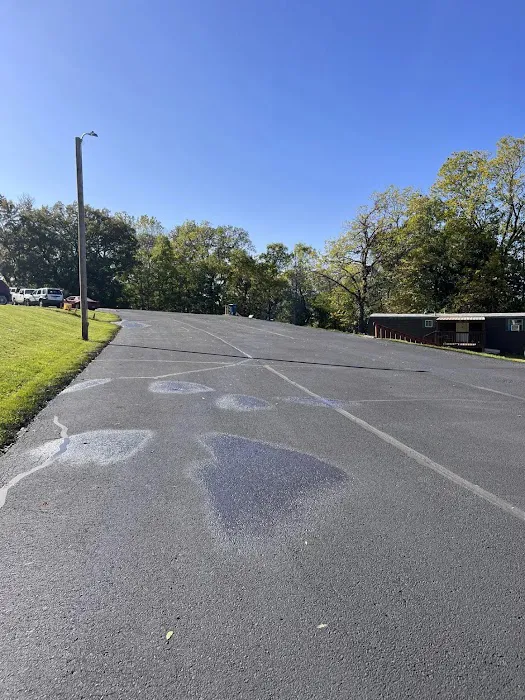 Lore Mound Mobile Home Park (MH & RV Park) Picture 9