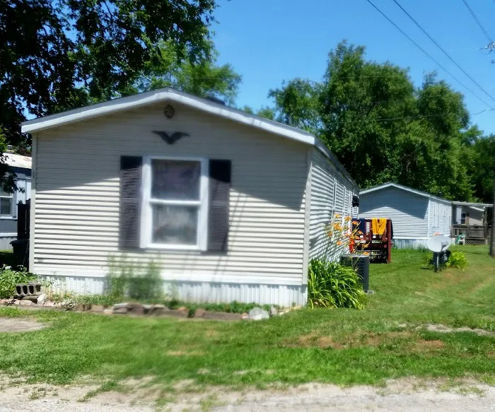 Kammerer Court Mobile Home Park Picture 6