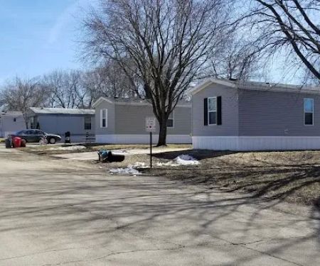 Crimson Leaf Estates