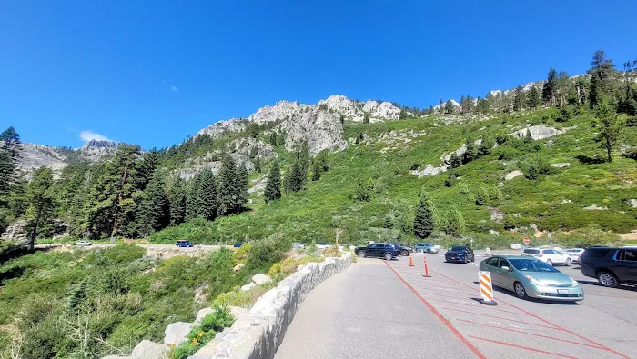 Emerald Bay Boat Camp Picture 6