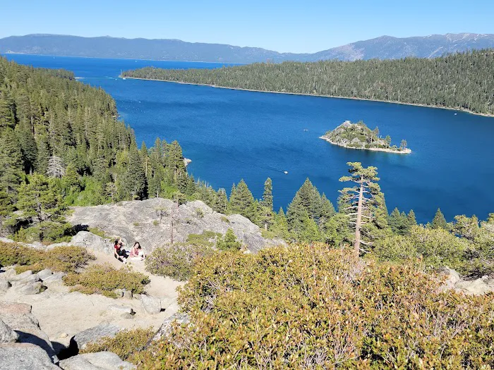 Emerald Bay Boat Camp Picture 10