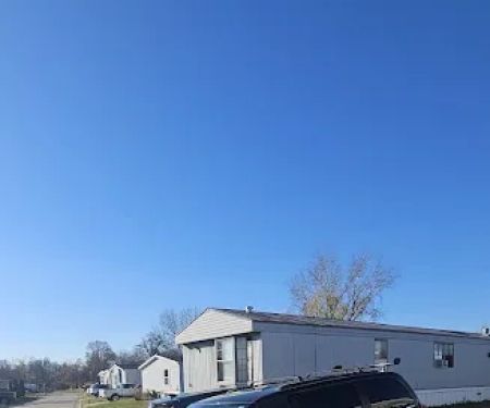 Carlton Mobile Home Court