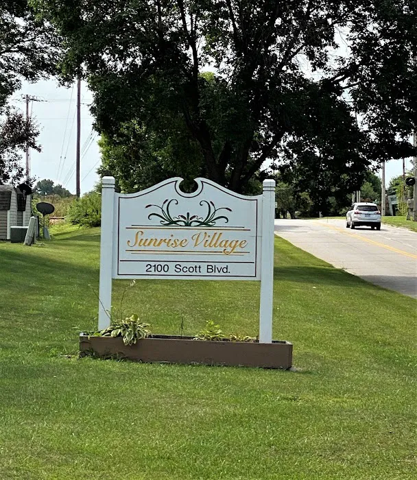 Sunrise Village Picture 10