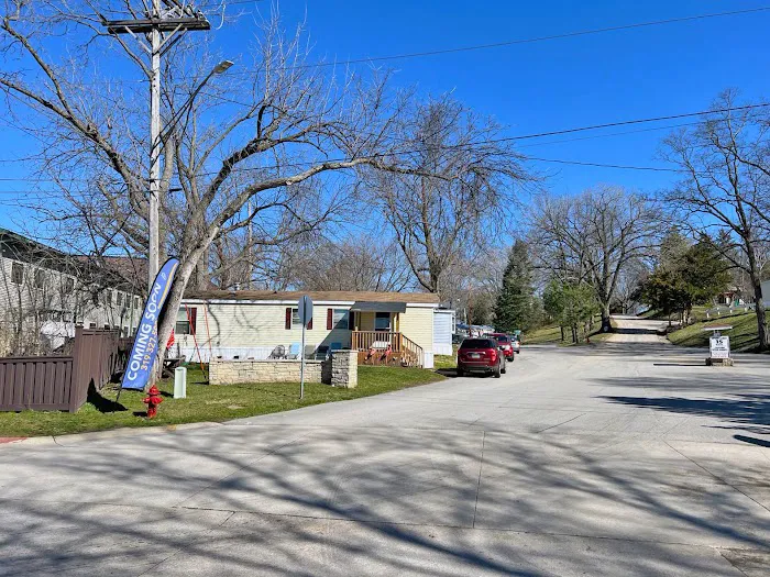 Hilltop Mobile Home Community Picture 7