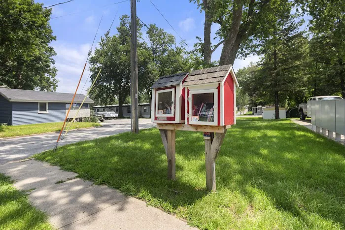 Iowa River Mobile Home Community Picture 6