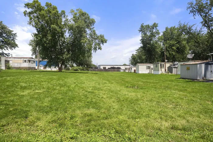 Iowa River Mobile Home Community Picture 5