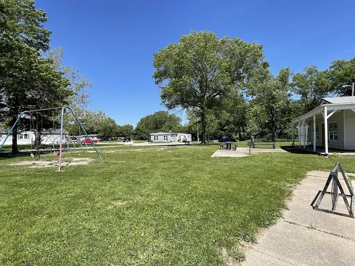 Iowa City Regency Mobile Home Picture 10