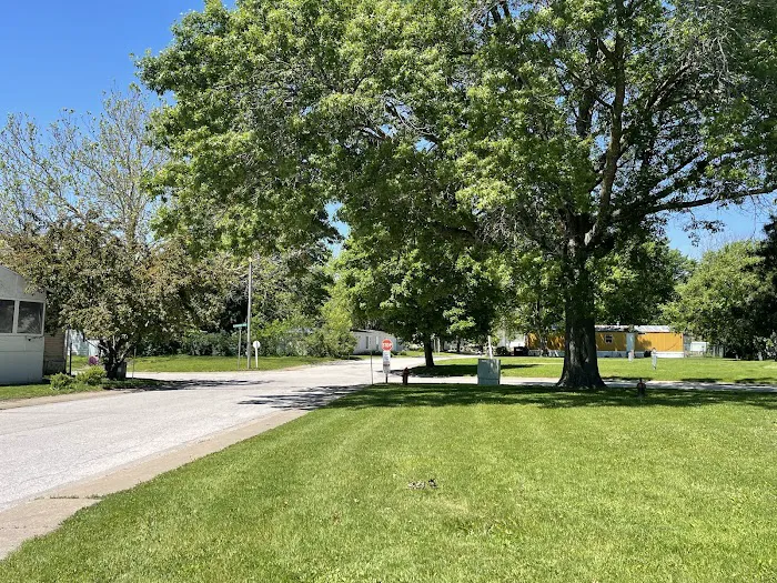 Iowa City Regency Mobile Home Picture 6