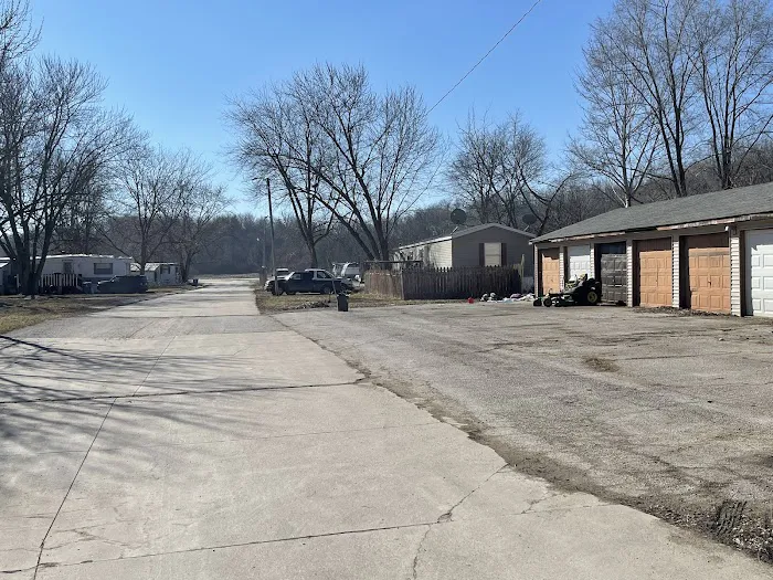 Iowa City Regency Mobile Home Picture 8