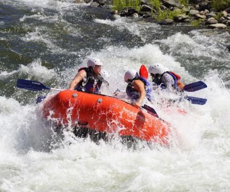 American River Resort