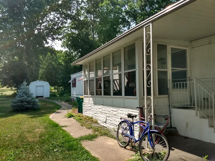 Willow Springs Mobile Home Park Picture 4