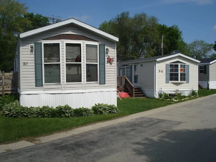 Maple Terrace Picture 2