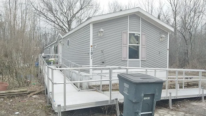 Franklin Mobile Home Park Picture 1