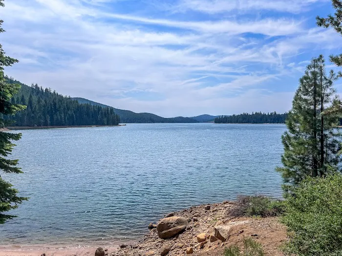 Lone Rock Campground Picture 2