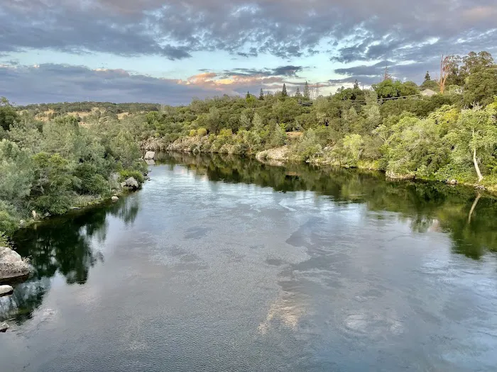 Black Miners Bar Group Camp Picture 2