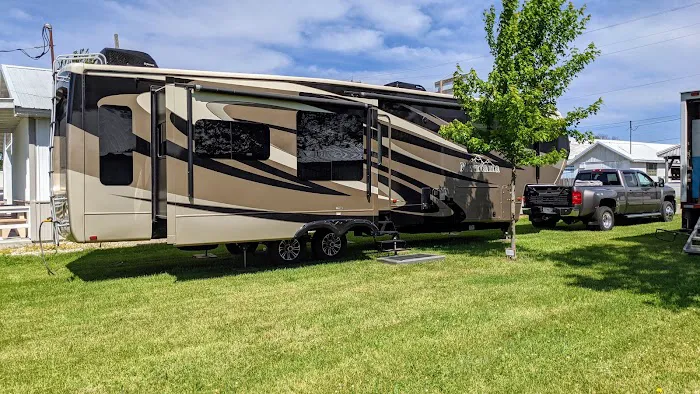 Fairgrounds RV Park Picture 9