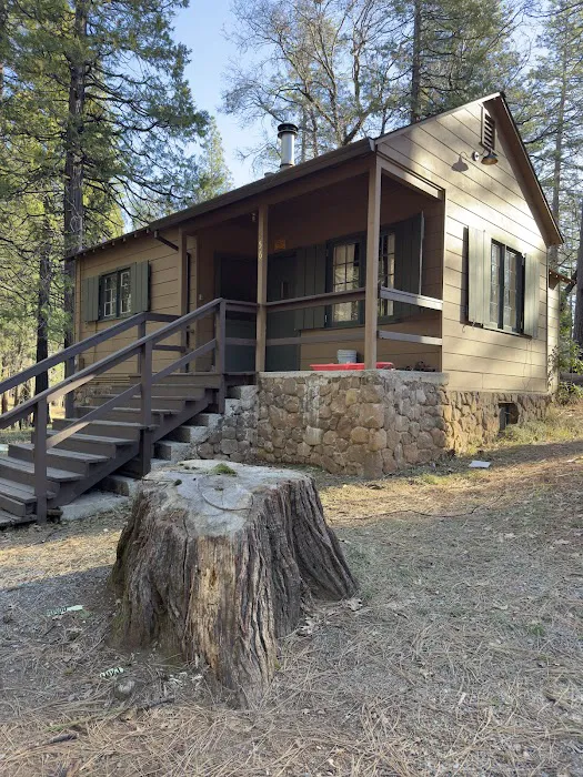 Sly Guard Cabin Picture 4