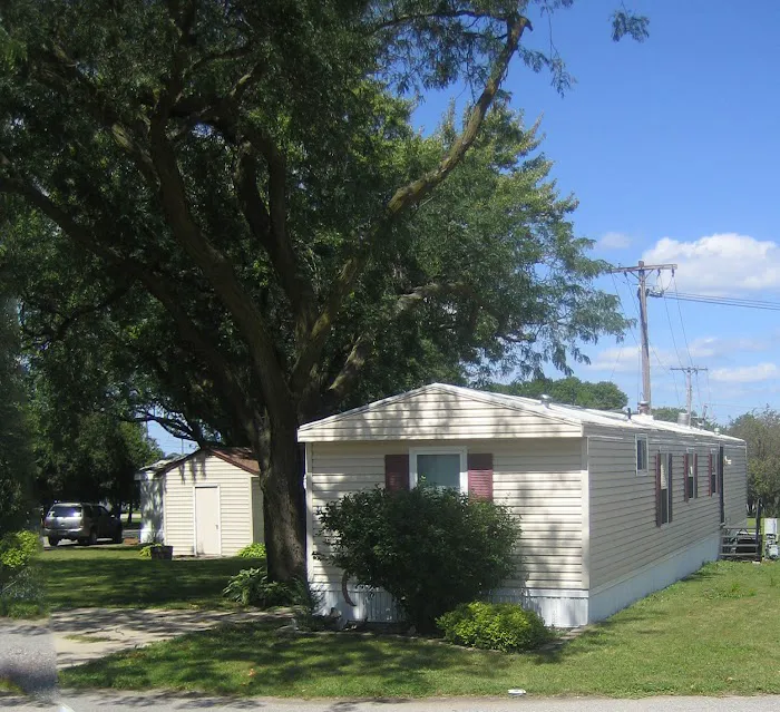 West Park Village Picture 8