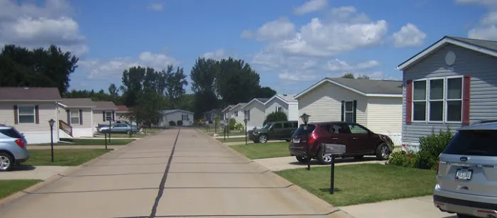 Summit View Village Picture 5