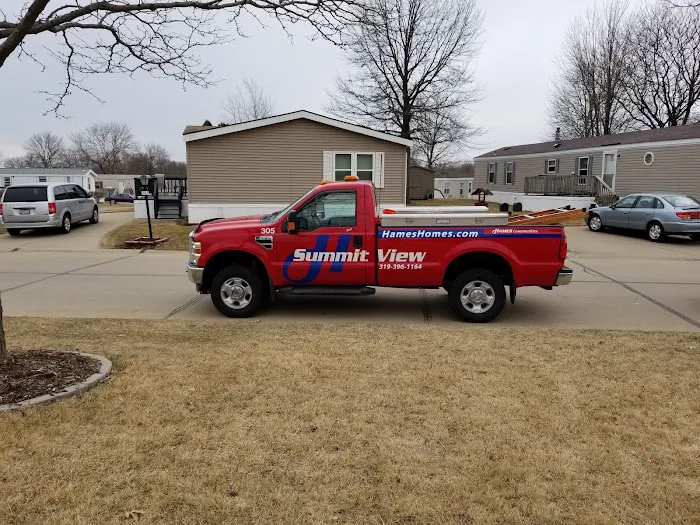 Summit View Village Picture 10