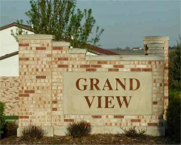 Grand View Village Picture 9