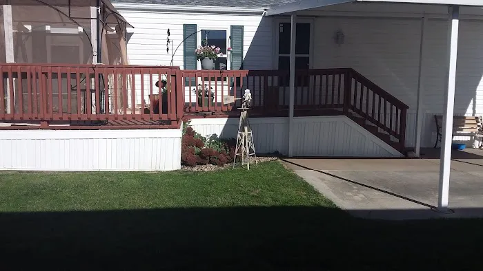 Grand View Village Picture 3