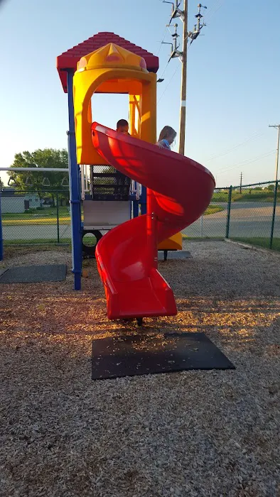 Grand View Village Picture 8