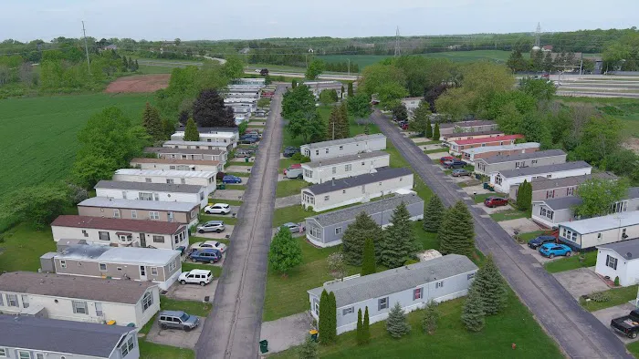 Osprey Mobile Home Community of Grafton Picture 6